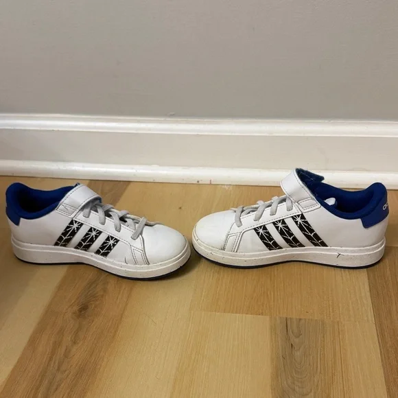Adidas Marvel's Spider-Man Grand Court Shoes Kids - Picture 7 of 8